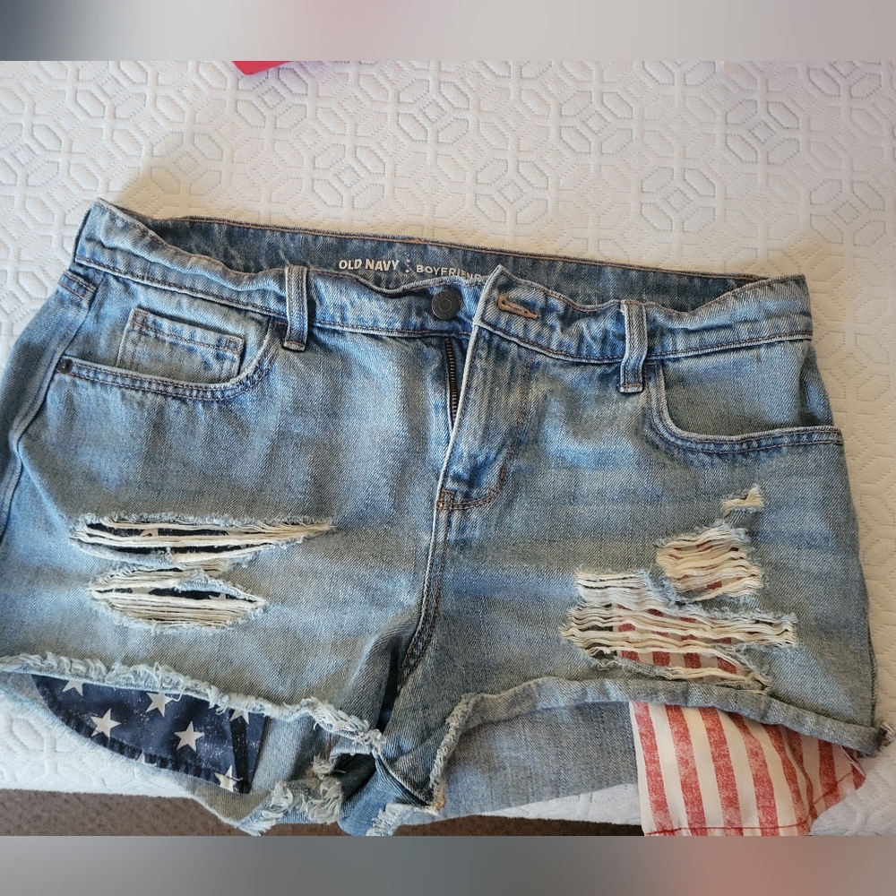 Old Navy Women's Boyfriend Jean Shorts - Light Blue